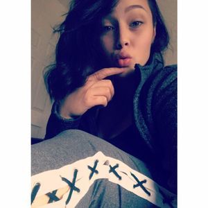 Meet your Posher, Kara